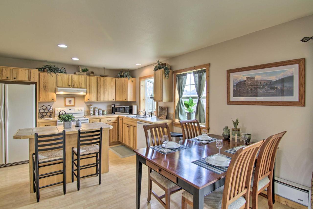 Airy Emigrant Townhome With Sweeping Mtn Views! Exterior foto